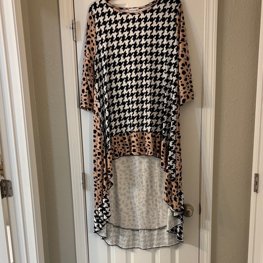 Mixed-Print Houndstooth & Leopard Hi-Low Tunic Top - Black & Tan